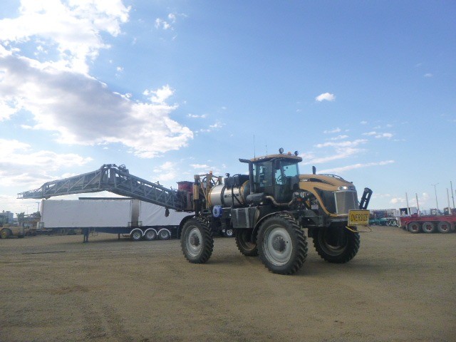 2014 ROGATOR RG900 SPRAYER BOOM SPRAY