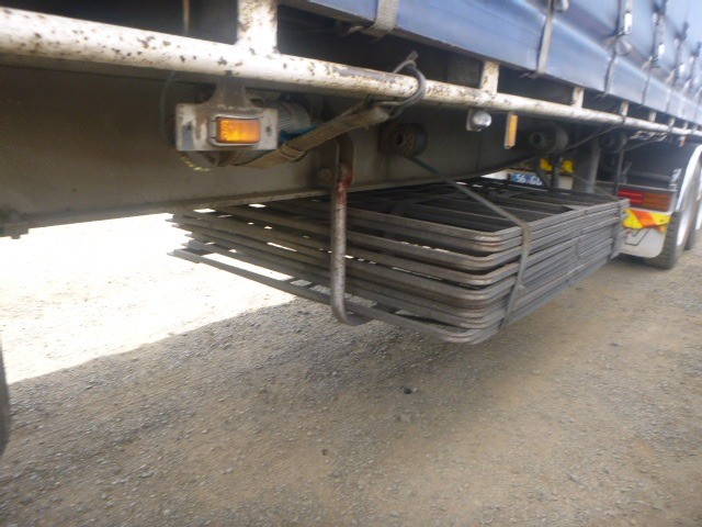 1998 FREIGHTER CURTAINSIDER SEMI TRAILER