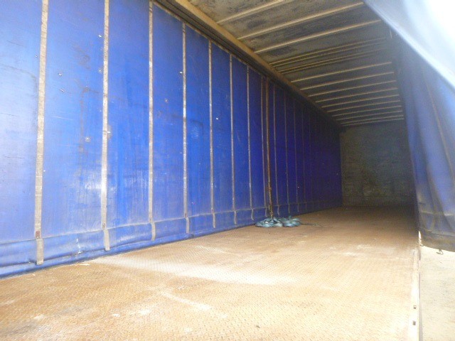 1998 FREIGHTER CURTAINSIDER SEMI TRAILER