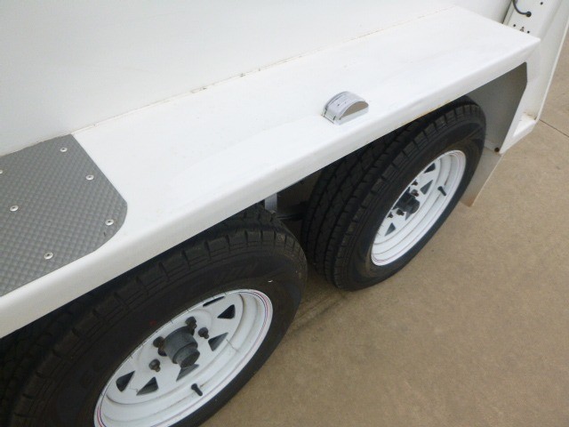 2006 OLYMPIC HORSE FLOAT TRAILER