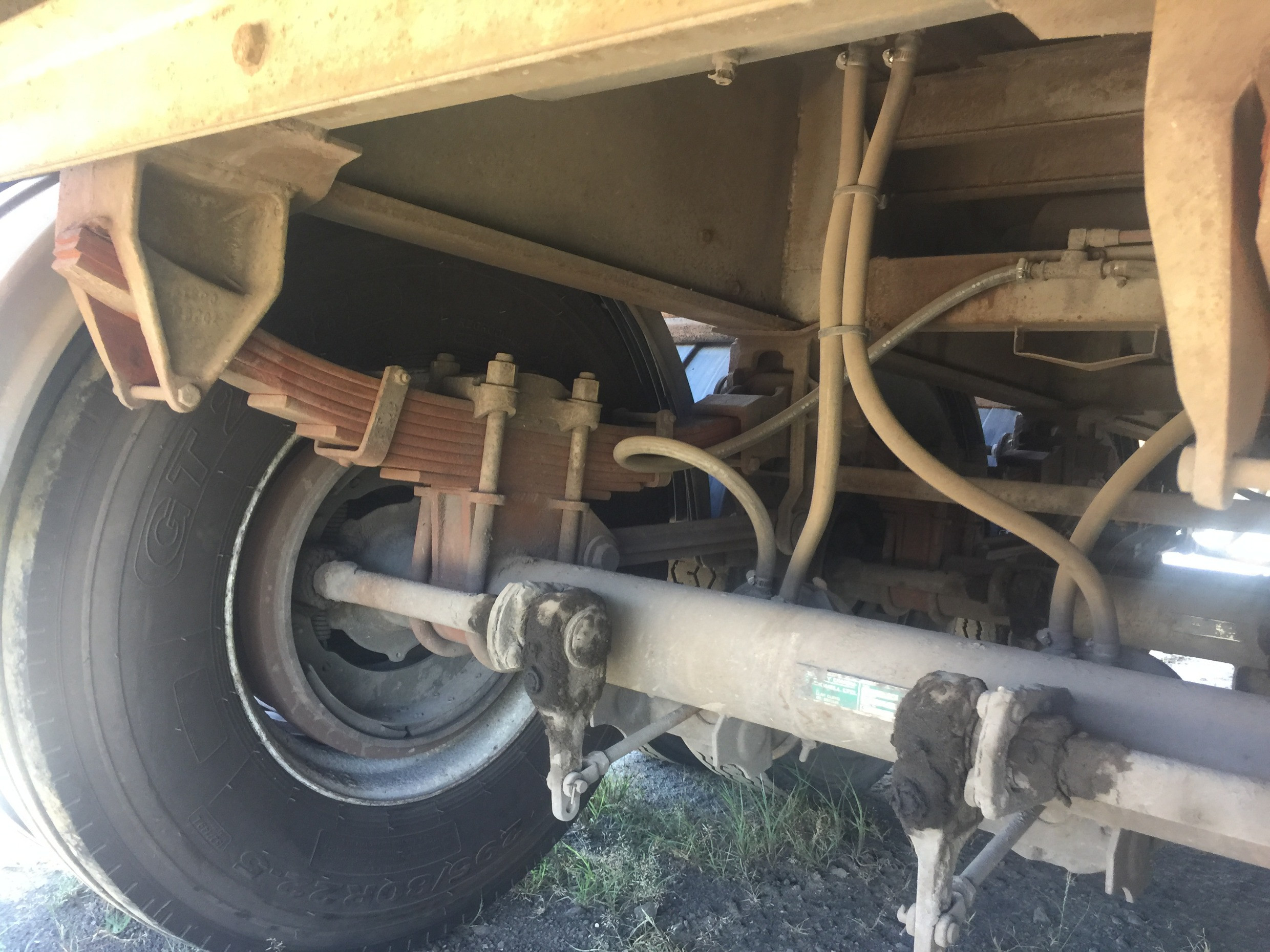 1986 KRUEGER SEMI FLAT TOP TRAILER