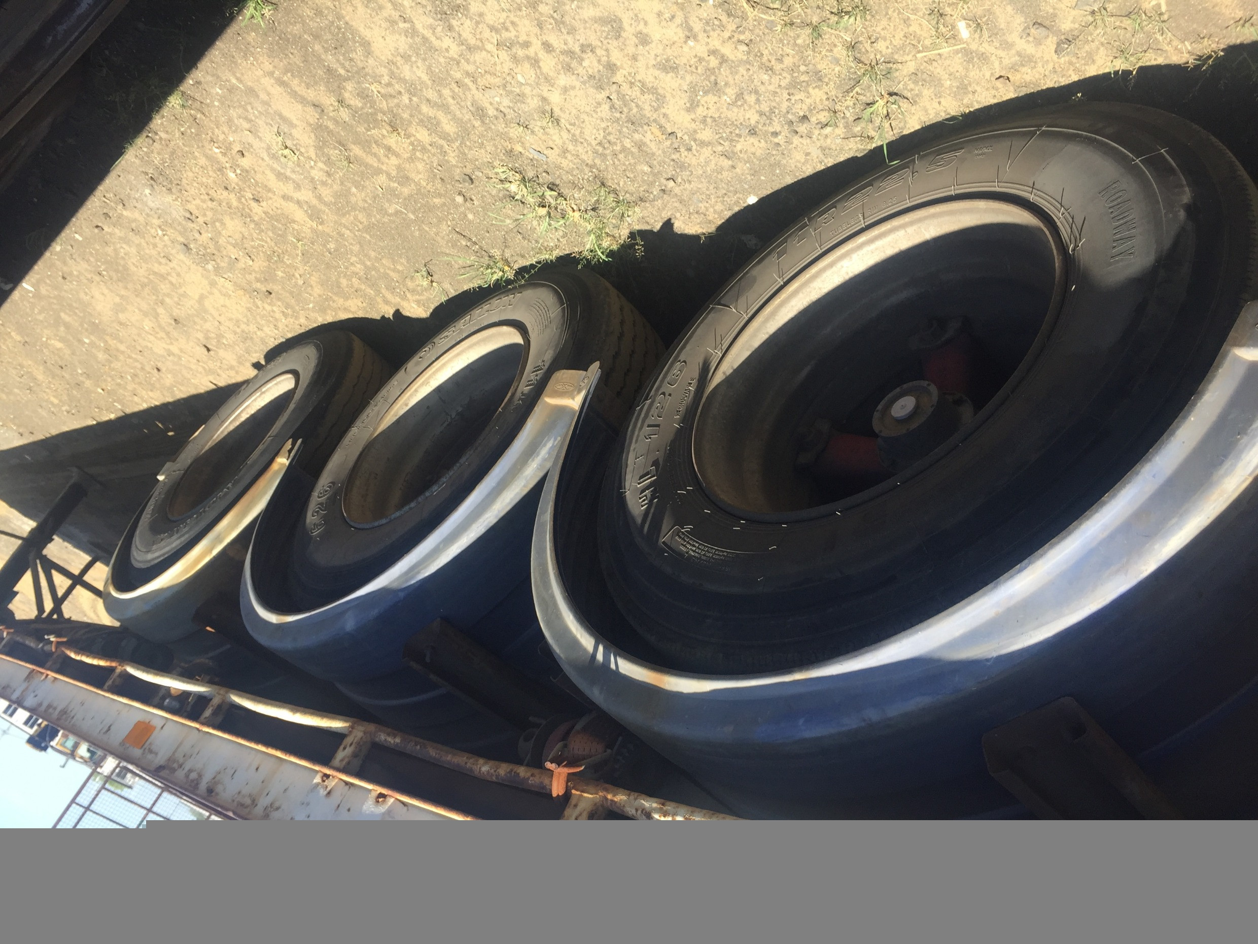 1986 KRUEGER SEMI FLAT TOP TRAILER