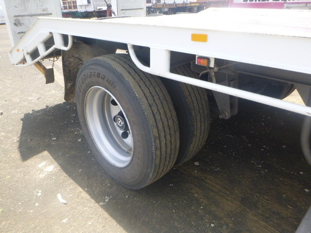 1984 CUSTOM TAG/PLANT (WITH RAMPS) TRAILER