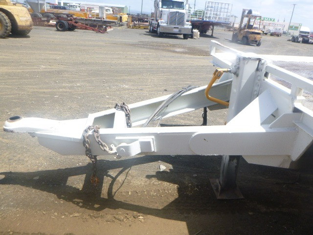 1984 CUSTOM TAG/PLANT (WITH RAMPS) TRAILER