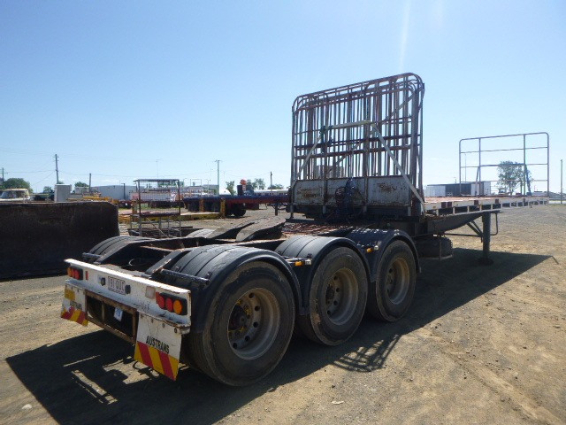 1994 FREIGHTER FLAT TOP A-TRAILER