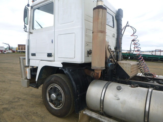 1990 VOLVO FH12 TRUCK PRIMEMOVER