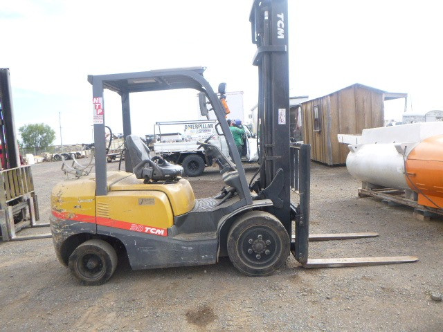 TCM FHG30 FORKLIFT