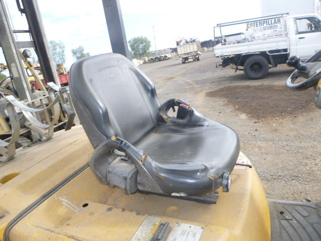 TCM FHG30 FORKLIFT