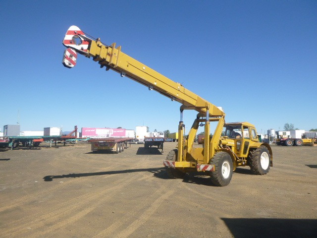 1986 GRIERSON MOBILE TRACTOR CRANE