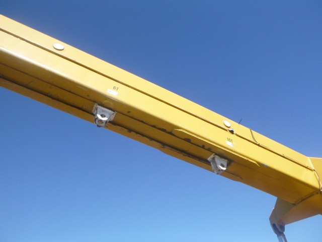 1986 GRIERSON MOBILE TRACTOR CRANE