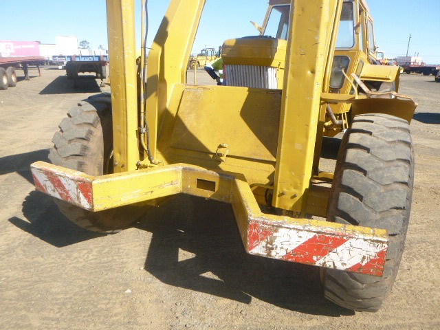 1986 GRIERSON MOBILE TRACTOR CRANE