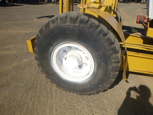 1986 GRIERSON MOBILE TRACTOR CRANE