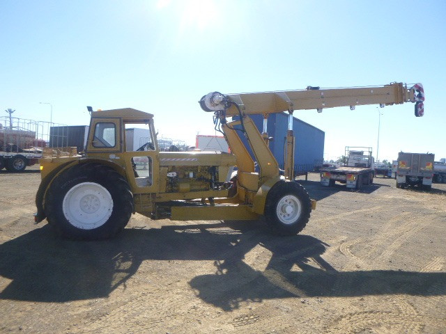 1986 GRIERSON MOBILE TRACTOR CRANE