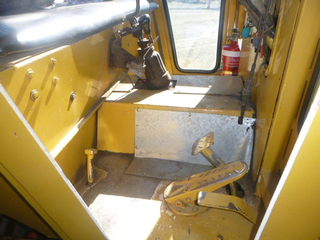 1986 GRIERSON MOBILE TRACTOR CRANE