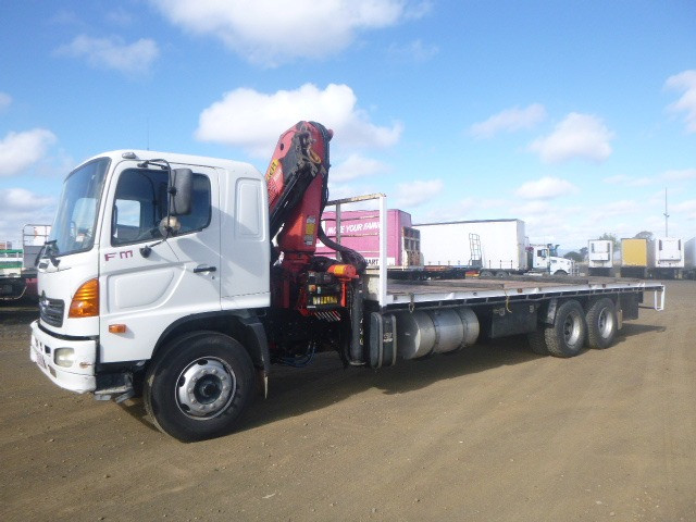 2007 HINO FM RANGER 14 TRUCK CRANE TRUCK