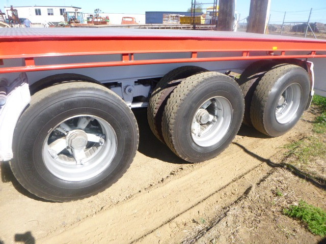 2009 SOUTHERN CROSS 45FT FLAT TOP TRAILER
