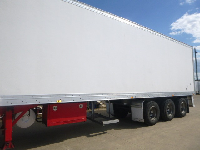 2006 MAXITRANS REFRIGERATED TRAILER 