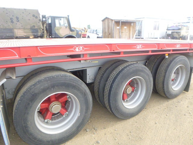 2016 MAXITRANS FLAT TOP TRAILER