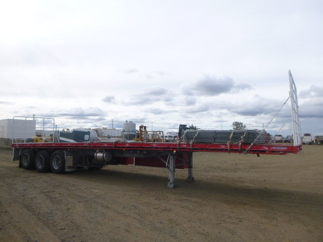 2016 MAXITRANS FLAT TOP TRAILER