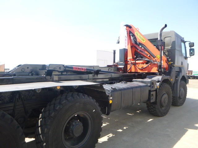 2014 RENAULT KERAX CRANE TRUCK