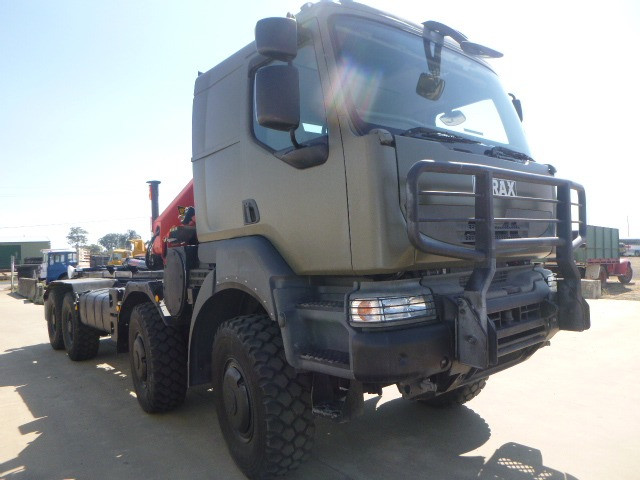 2014 RENAULT KERAX CRANE TRUCK