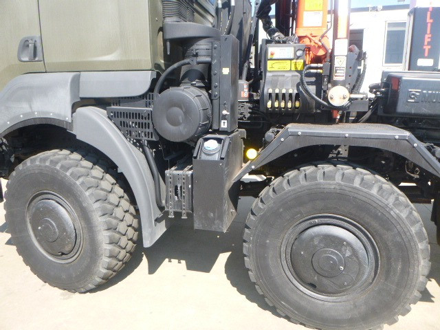 2014 RENAULT KERAX CRANE TRUCK