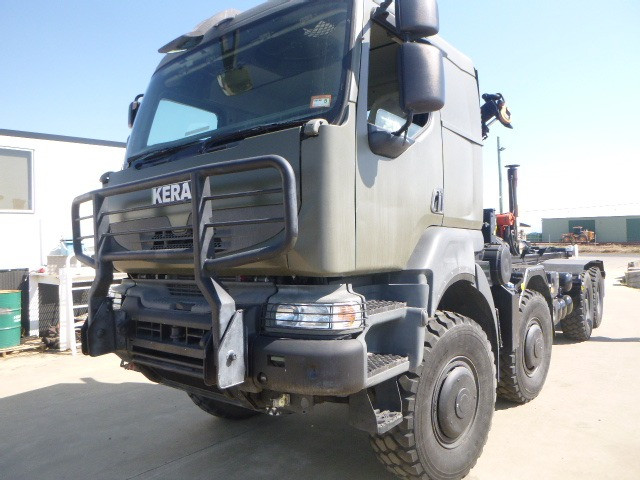 2014 RENAULT KERAX CRANE TRUCK