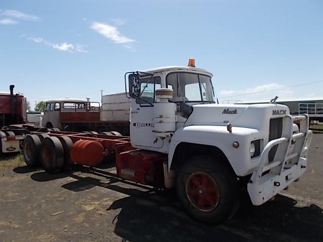 MACK R MODEL R MODEL MACK TRUCK PRIMEMOVER