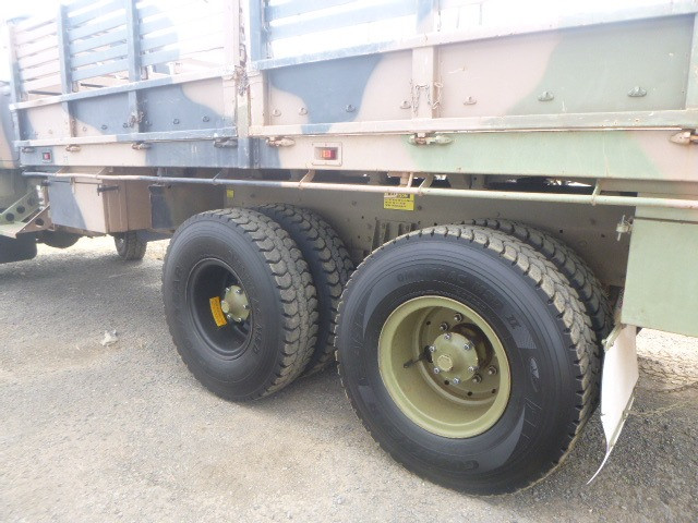 1982 MACK R 6X6 ARMY CARGO TRUCK