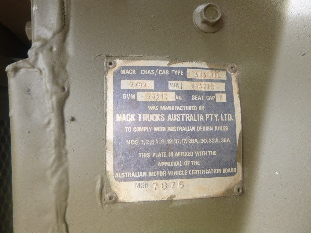 1982 MACK R 6X6 ARMY CARGO TRUCK
