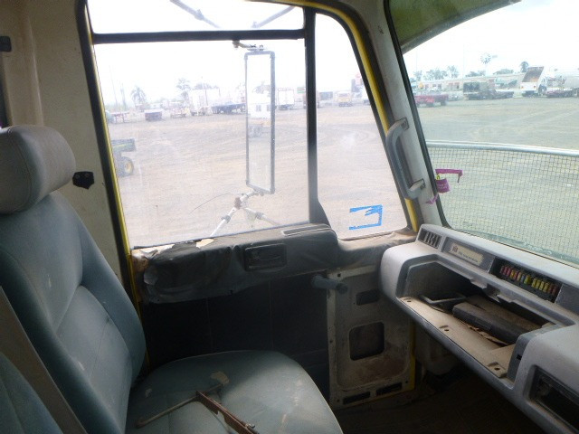 1987 INTERNATIONAL CMA SERIES TILT AND SLIDE TOW TRUCK TRUCK TOW