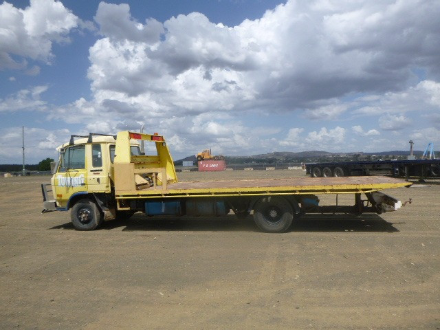 1987 INTERNATIONAL CMA SERIES TILT AND SLIDE TOW TRUCK TRUCK TOW