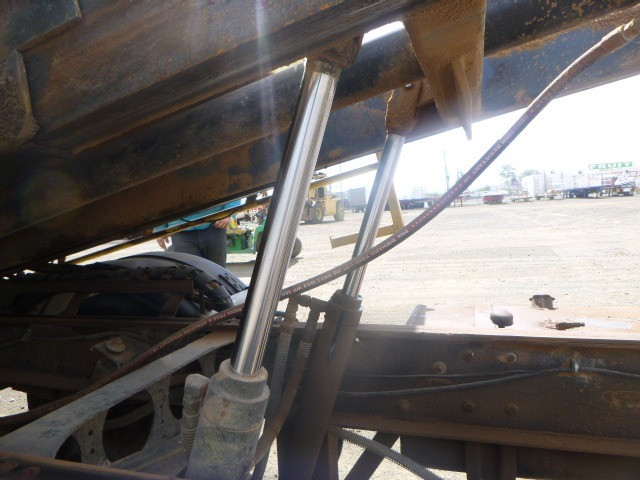 1987 INTERNATIONAL CMA SERIES TILT AND SLIDE TOW TRUCK TRUCK TOW
