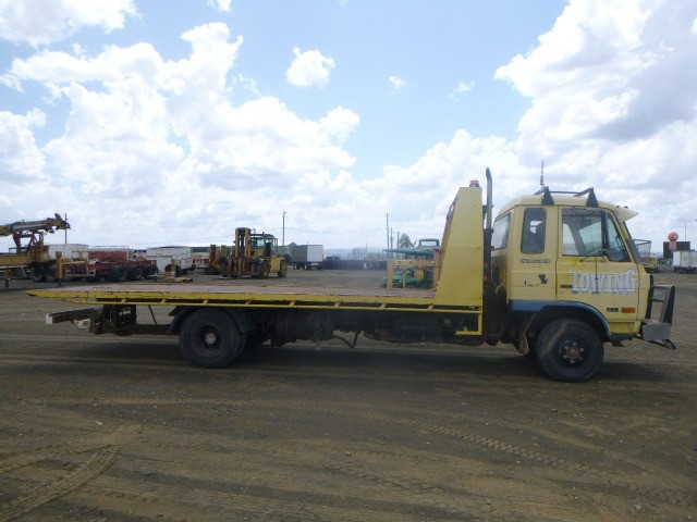 1987 INTERNATIONAL CMA SERIES TILT AND SLIDE TOW TRUCK TRUCK TOW