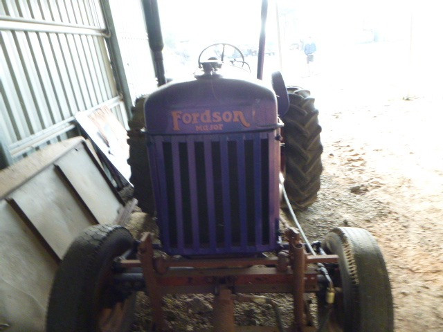 1949 FORDSON MAJOR FORDSON MAJOR TRACTOR TRACTOR 2WD