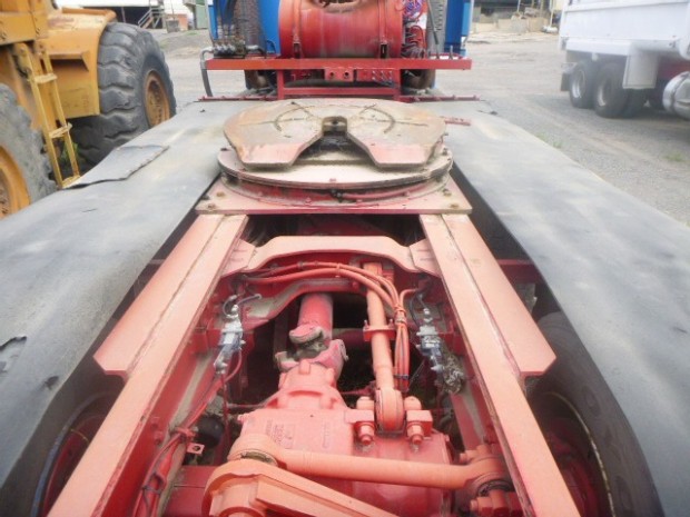 2004 MACK CHR TRI DRIVE 200T RATED MANUAL PRIMEMOVER