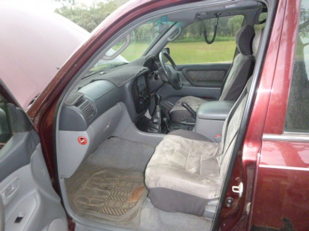 2000 TOYOTA LAND CRUISER NZJ105 LIGHT COMMERCIAL WAGON
