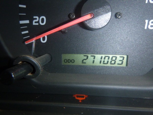 2000 TOYOTA LAND CRUISER NZJ105 LIGHT COMMERCIAL WAGON