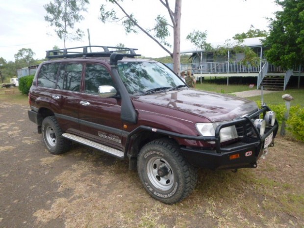 2000 TOYOTA LAND CRUISER NZJ105 LIGHT COMMERCIAL WAGON