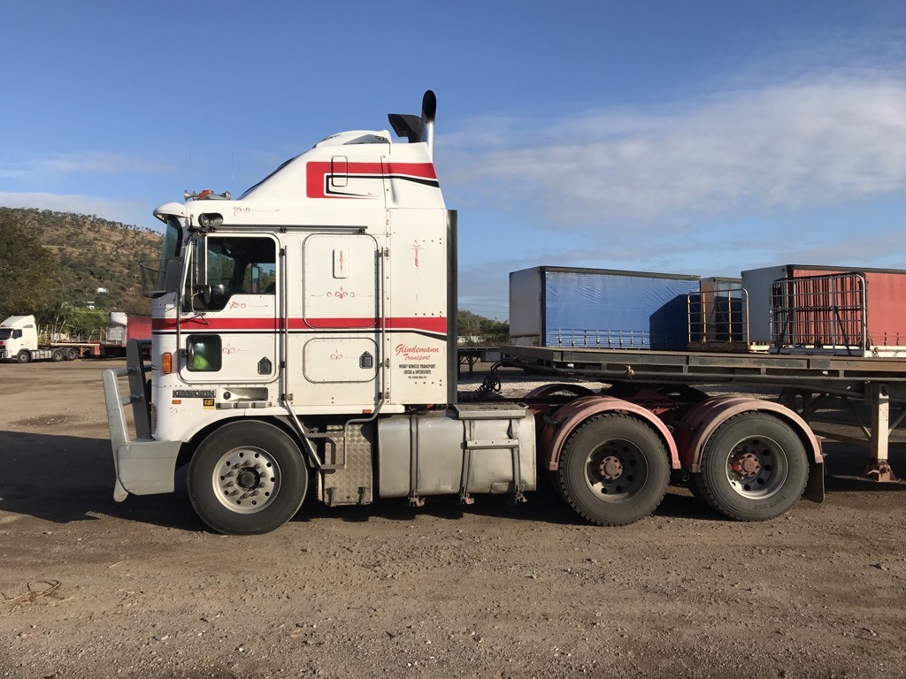 2001 KENWORTH K104 KENWORTH K104 PRIME MOVER TRUCK MANUAL PRIMEMOVER
