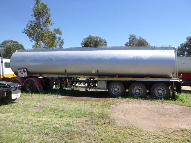 1989 HOCKNEY ALCAN SEMI TANKER TRAILER