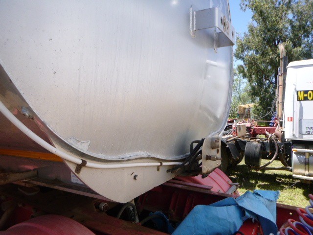 1989 HOCKNEY ALCAN SEMI TANKER TRAILER