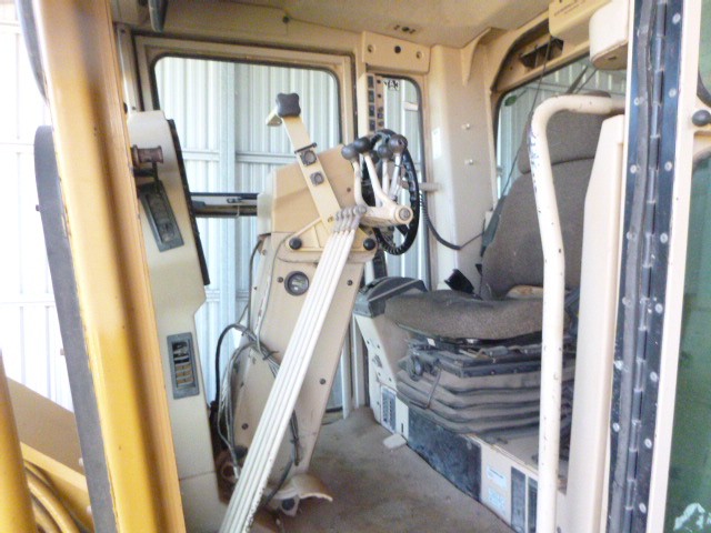 2000 CATERPILLAR 140H VHP ARTIC GRADER