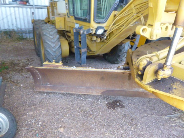 2000 CATERPILLAR 140H VHP ARTIC GRADER