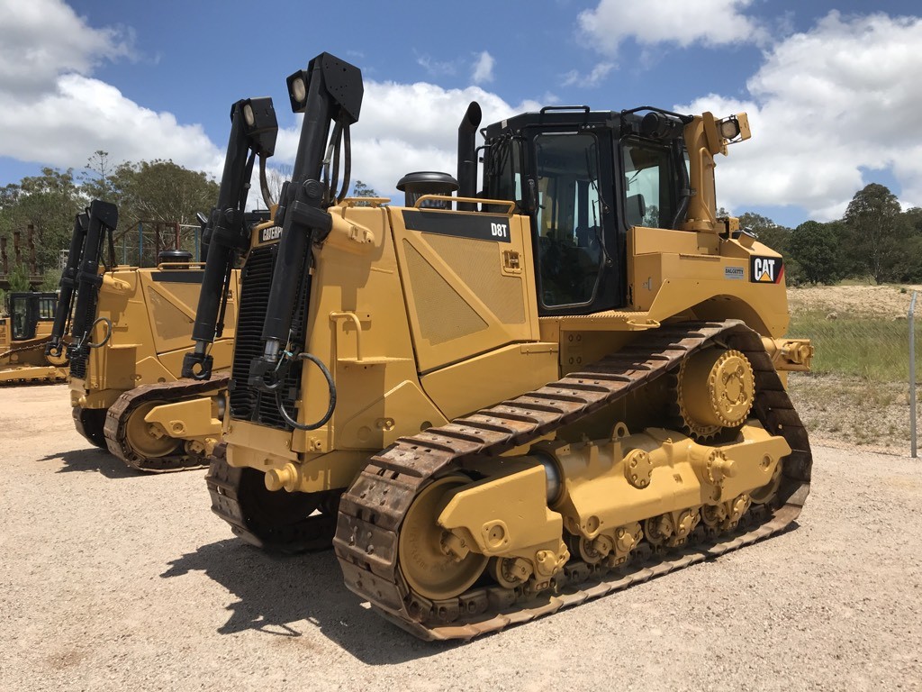 CATERPILLAR D8T HIGHTRACK DOZER