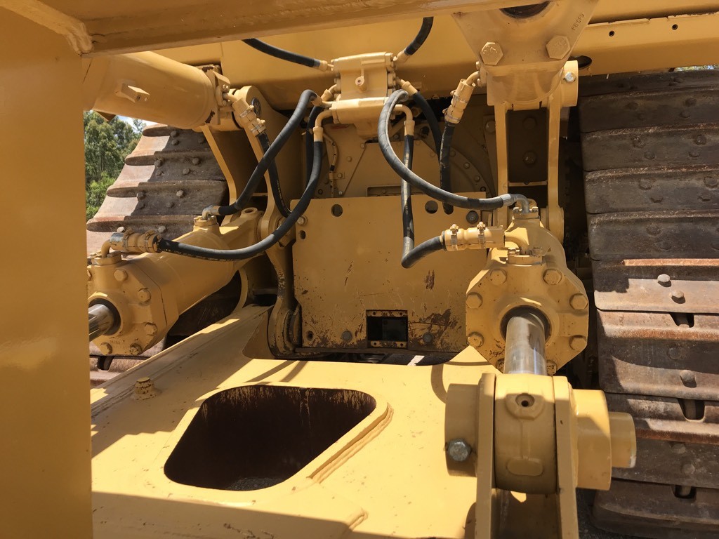 CATERPILLAR D8T HIGHTRACK DOZER DOZER STD TRACKED-DOZER