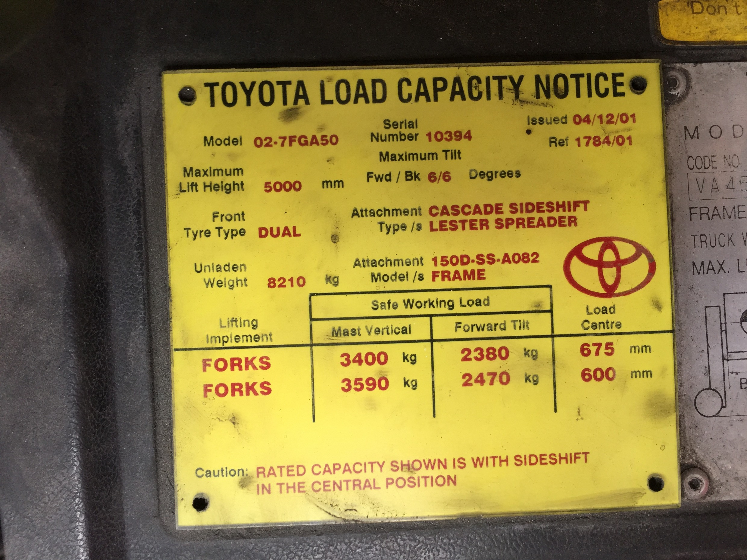 2000 TOYOTA FDT25 FORKLIFT