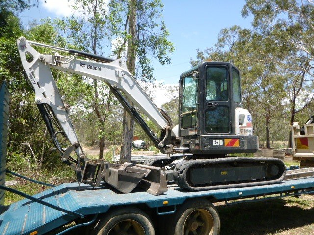 2015 BOBCAT E50 EXCAVATOR