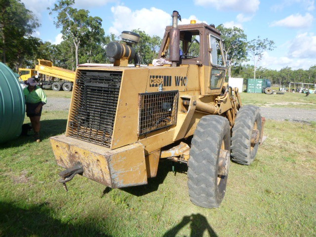 1975 CASE W10 FRONT END LOADER