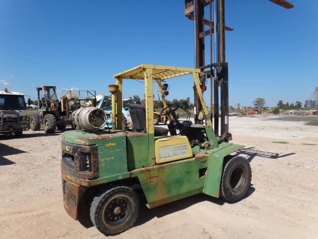 KOMATSU FG40-4 LPG / PETROL COUNTERBALANCE FORKLIFT 